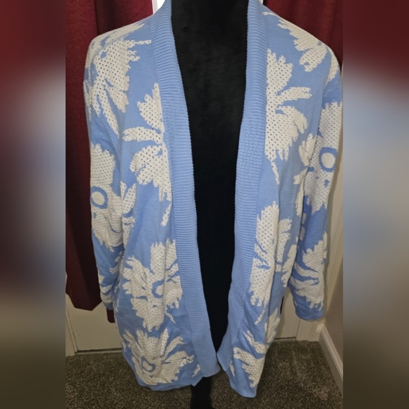 n/a Sweaters - Reversible Womens L/XL Cardigan Sweater